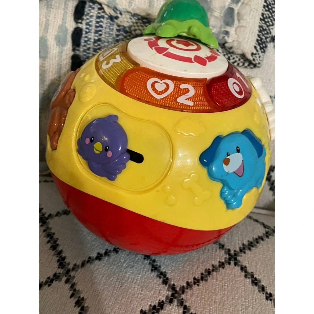 VTech Wiggle and Crawl Ball Yellow Red Interactive Musical Motorized Baby Toy